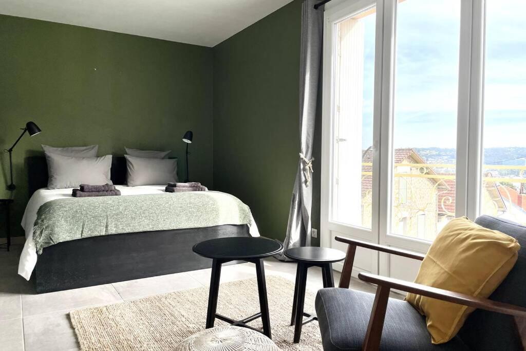 Mon Appart'Hotel - Climatisation Avec Parking Gratuit Brive-la-Gaillarde Bagian luar foto